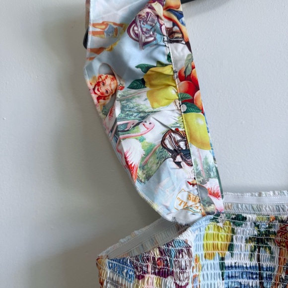 Vintage Kitschy Retro Beach Print Smocked Peplum Tiered Top Plus Size 2X - Picture 3 of 5